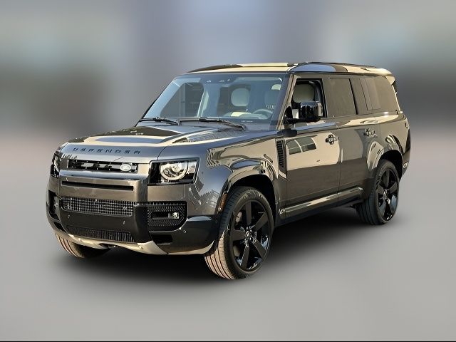 2025 Land Rover Defender V8