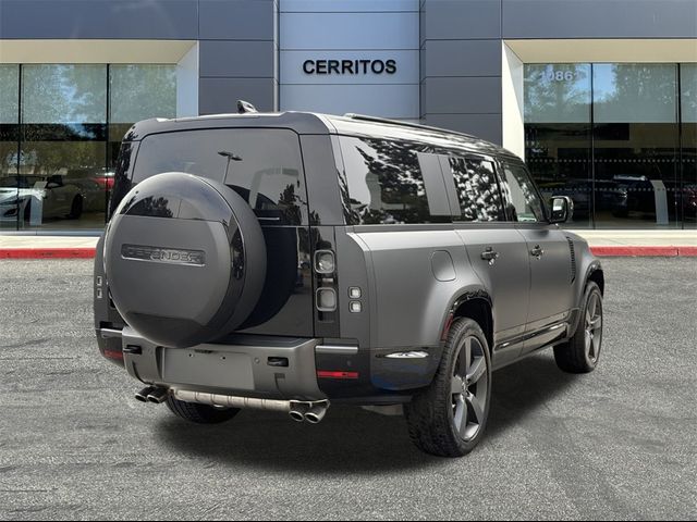 2025 Land Rover Defender V8