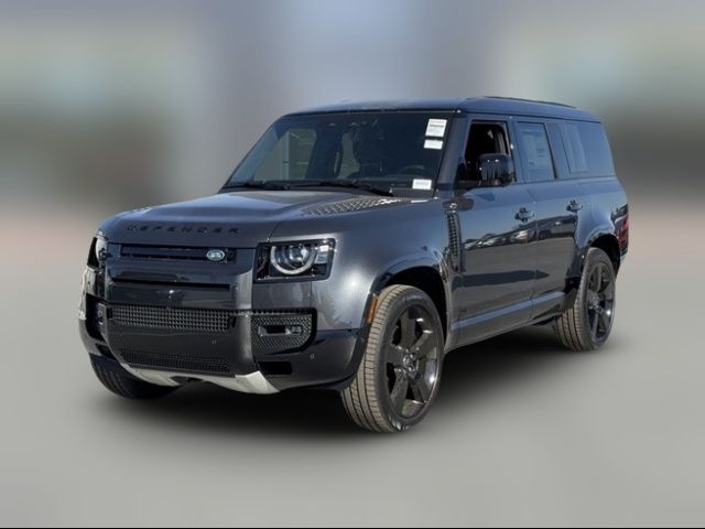 2025 Land Rover Defender V8