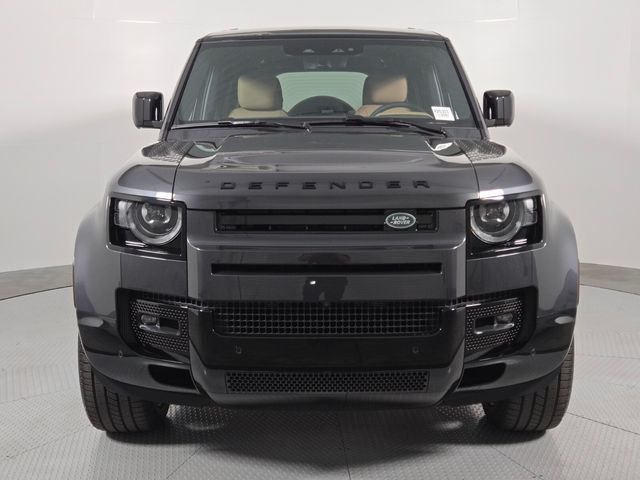 2025 Land Rover Defender X-Dynamic SE