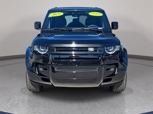 2025 Land Rover Defender X-Dynamic SE