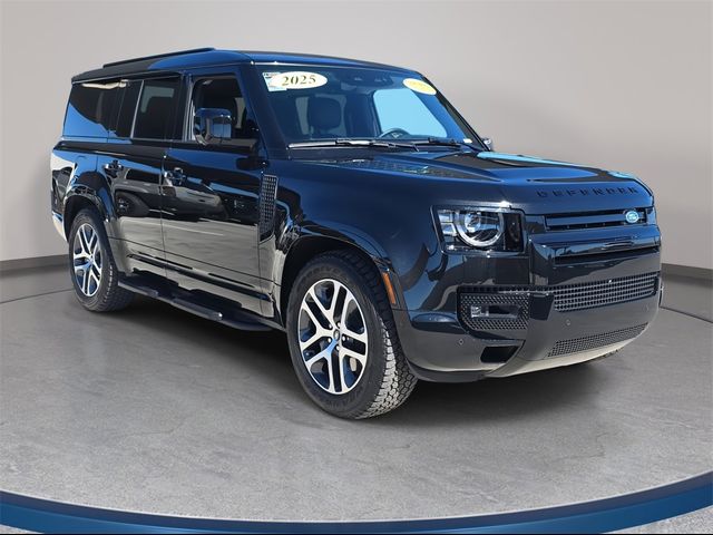 2025 Land Rover Defender X-Dynamic SE