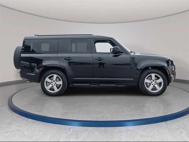 2025 Land Rover Defender X-Dynamic SE