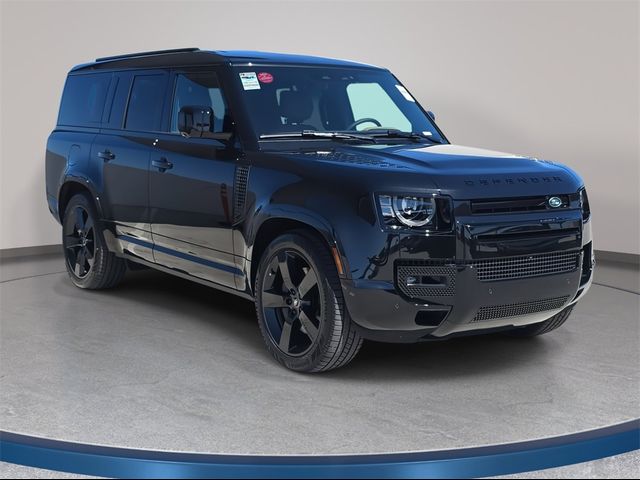 2025 Land Rover Defender X-Dynamic SE