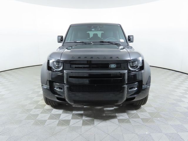 2025 Land Rover Defender X-Dynamic SE