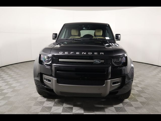 2025 Land Rover Defender X-Dynamic SE