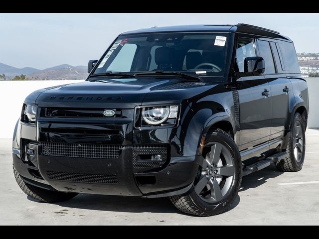 2025 Land Rover Defender X-Dynamic SE