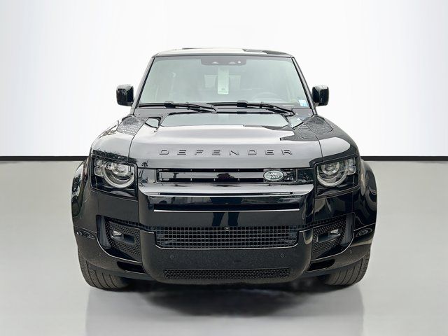 2025 Land Rover Defender X-Dynamic SE