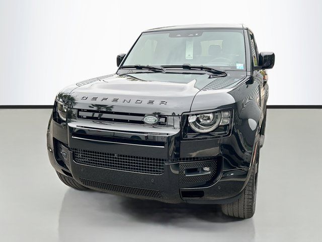 2025 Land Rover Defender X-Dynamic SE