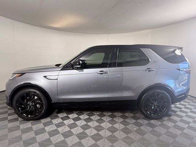 2025 Land Rover Discovery Dynamic SE