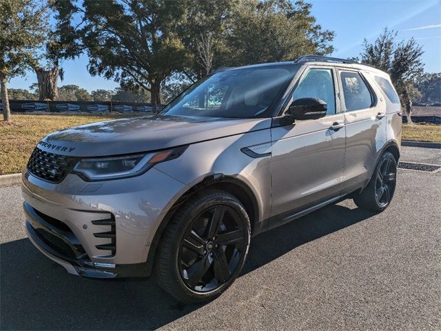 2025 Land Rover Discovery Dynamic SE