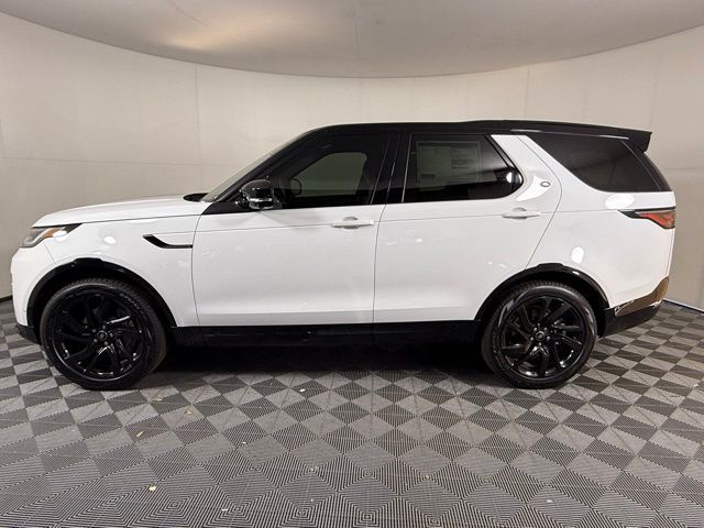 2025 Land Rover Discovery Dynamic SE