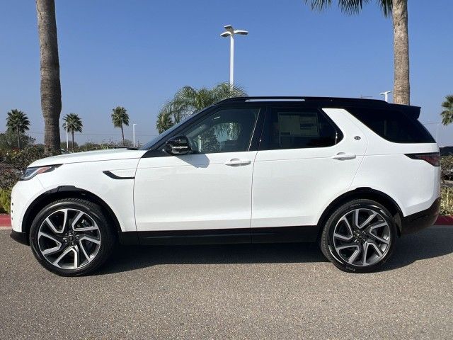 2025 Land Rover Discovery Dynamic SE