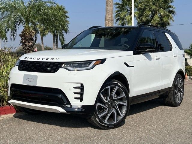 2025 Land Rover Discovery Dynamic SE