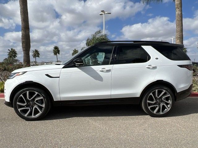 2025 Land Rover Discovery Dynamic SE