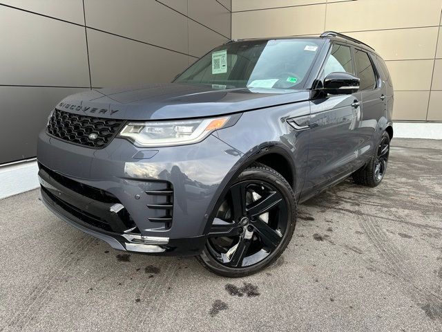 2025 Land Rover Discovery Dynamic SE