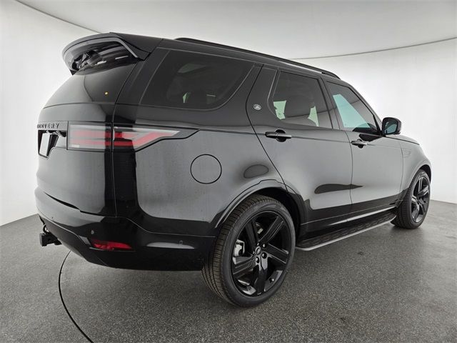 2025 Land Rover Discovery Dynamic SE