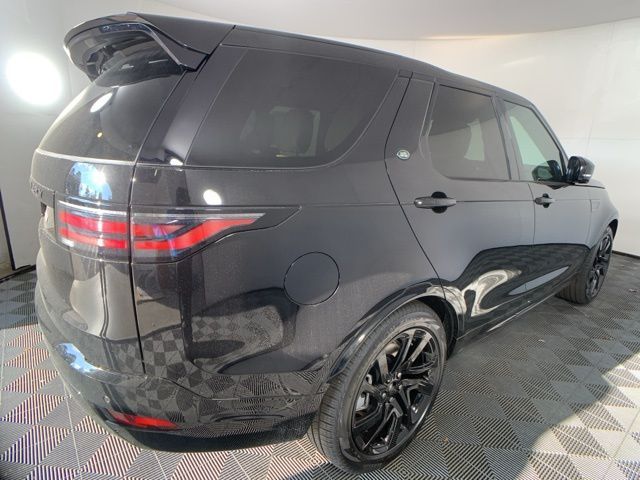 2025 Land Rover Discovery Dynamic SE