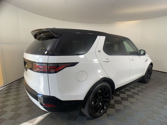 2025 Land Rover Discovery Dynamic SE