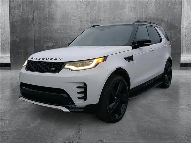 2025 Land Rover Discovery Dynamic SE