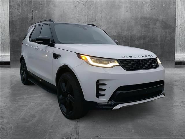 2025 Land Rover Discovery Dynamic SE