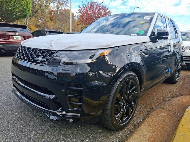 2025 Land Rover Discovery Dynamic SE