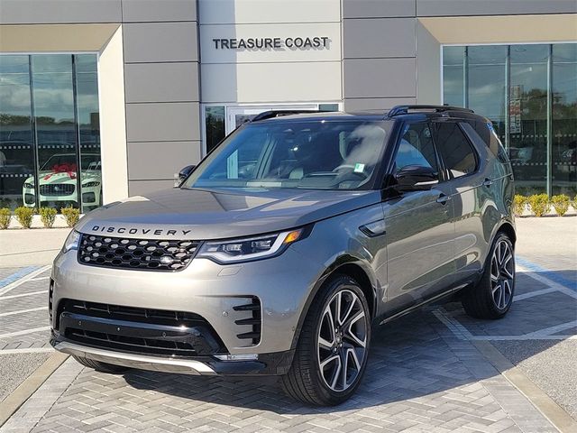 2025 Land Rover Discovery Dynamic SE