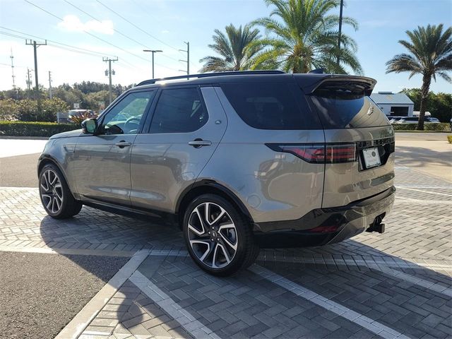 2025 Land Rover Discovery Dynamic SE