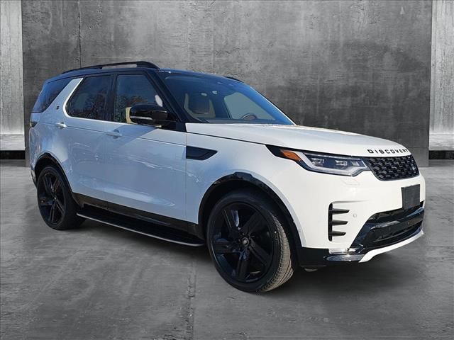 2025 Land Rover Discovery Dynamic SE