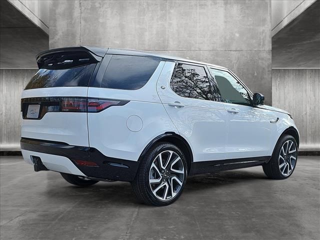 2025 Land Rover Discovery Dynamic SE