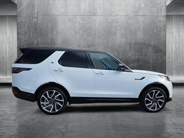 2025 Land Rover Discovery Dynamic SE