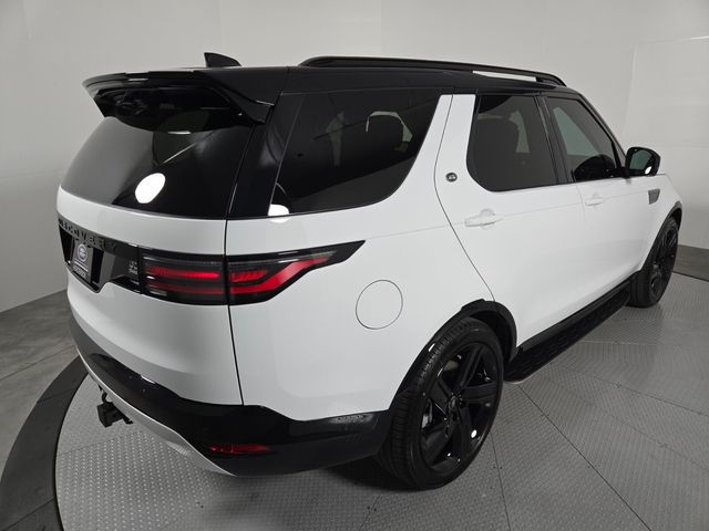 2025 Land Rover Discovery Dynamic SE