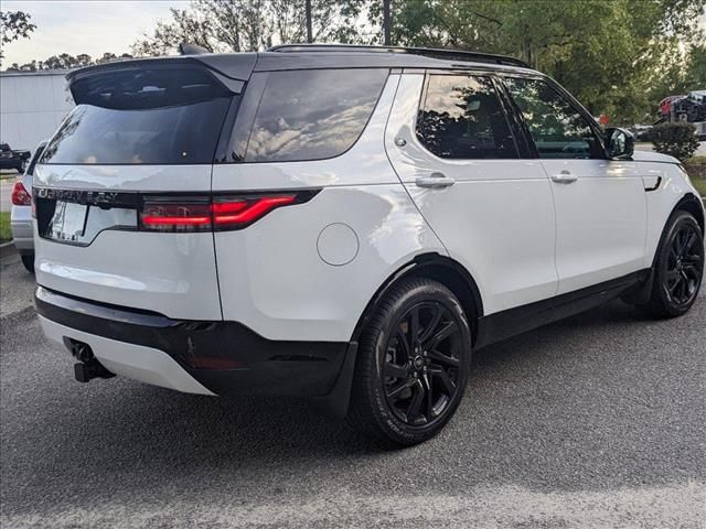 2025 Land Rover Discovery Dynamic SE