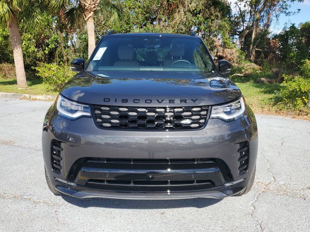 2025 Land Rover Discovery Dynamic SE