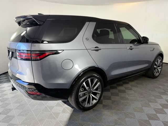 2025 Land Rover Discovery Dynamic SE