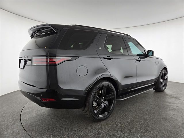 2025 Land Rover Discovery Dynamic SE