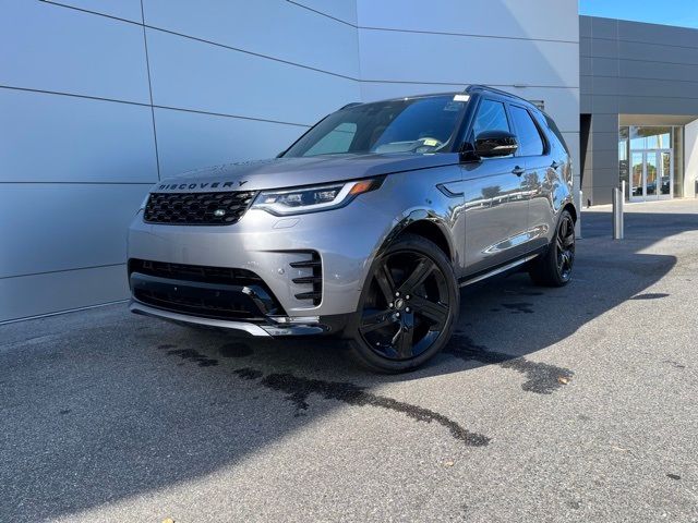 2025 Land Rover Discovery Dynamic SE