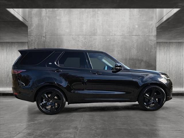 2025 Land Rover Discovery Dynamic SE