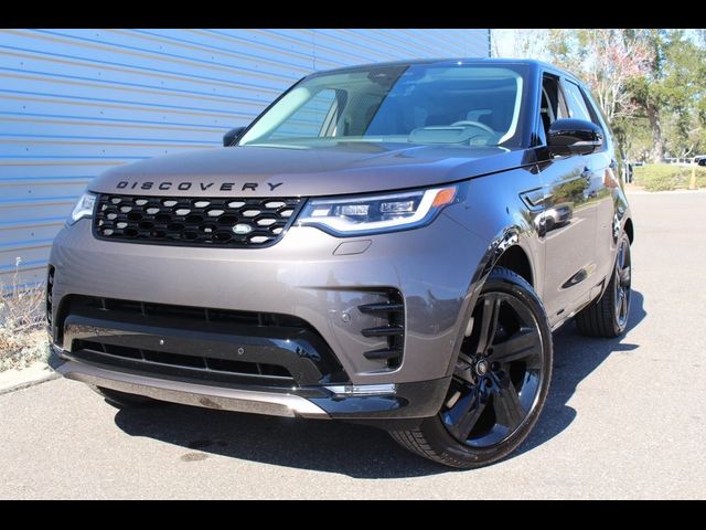 2025 Land Rover Discovery Dynamic SE