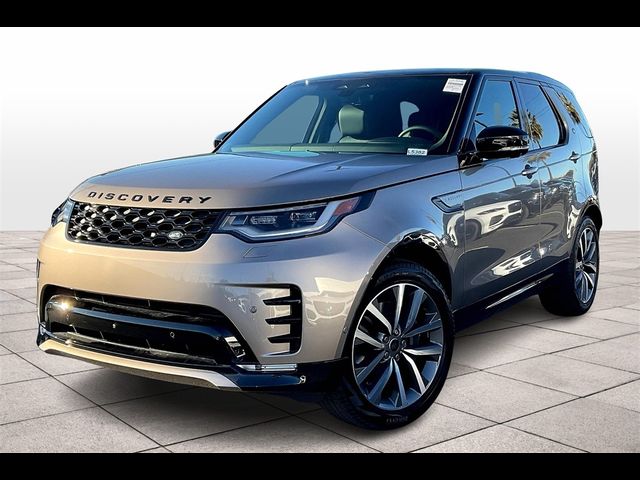 2025 Land Rover Discovery Dynamic SE