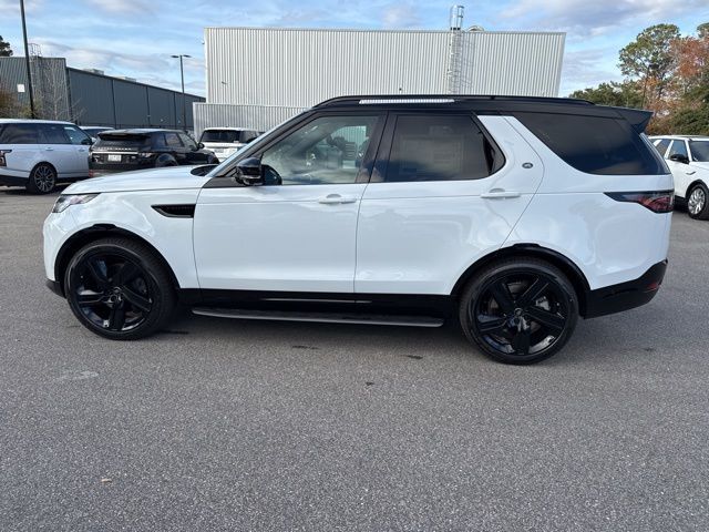 2025 Land Rover Discovery Dynamic SE