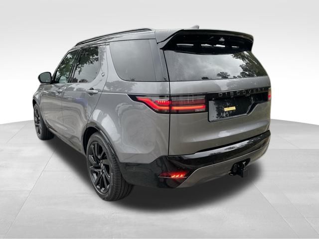 2025 Land Rover Discovery Dynamic SE