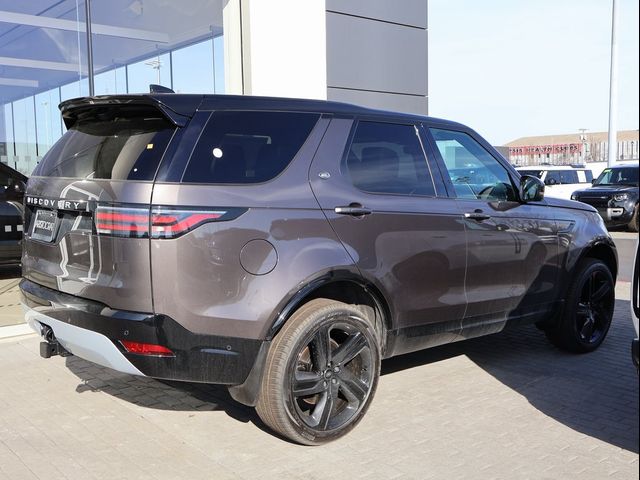 2025 Land Rover Discovery Metropolitan Edition