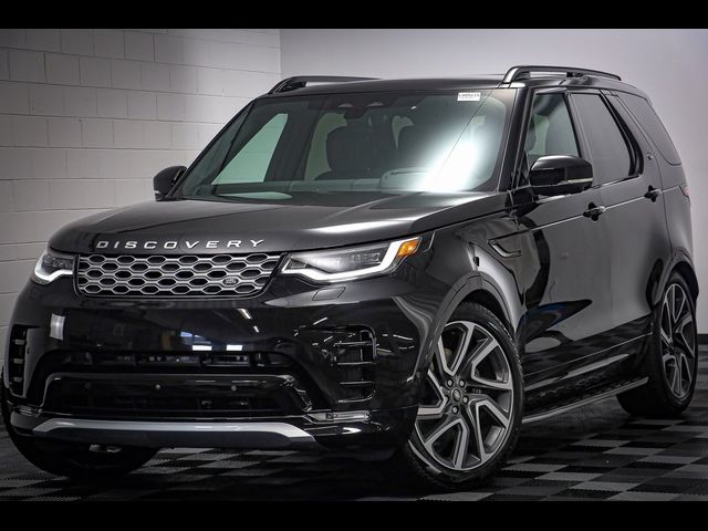 2025 Land Rover Discovery Metropolitan Edition