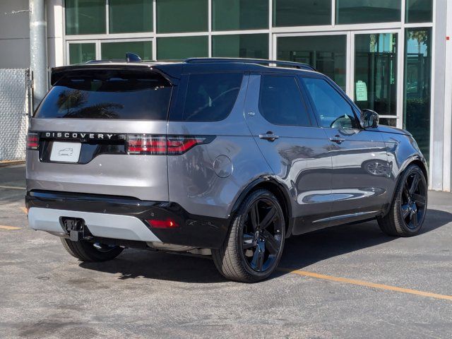 2025 Land Rover Discovery Metropolitan Edition