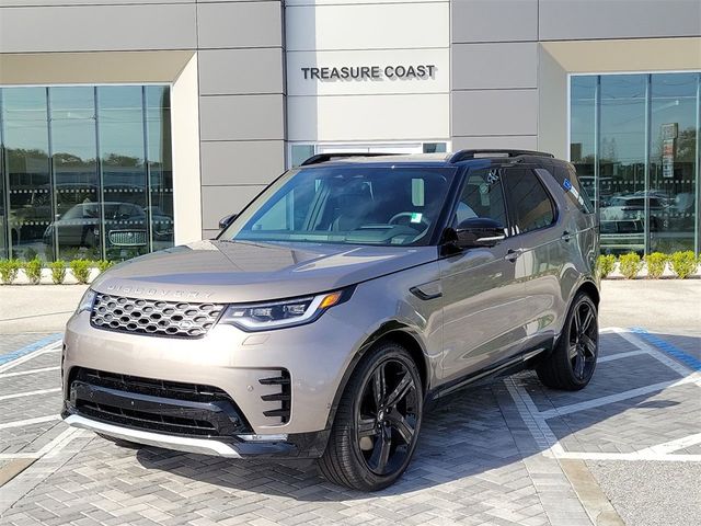 2025 Land Rover Discovery Metropolitan Edition