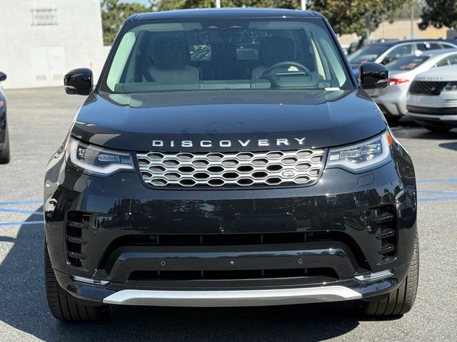 2025 Land Rover Discovery Metropolitan Edition