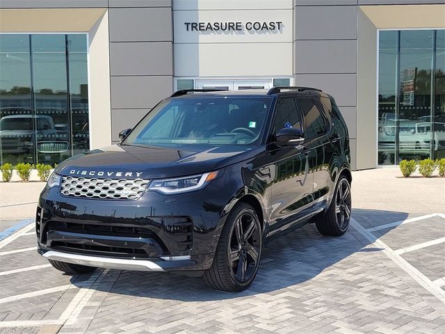 2025 Land Rover Discovery Metropolitan Edition