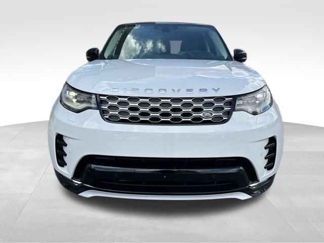 2025 Land Rover Discovery Metropolitan Edition