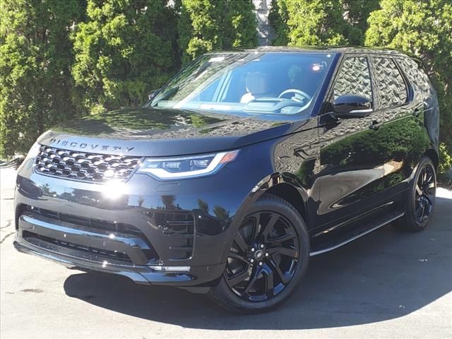 2025 Land Rover Discovery Dynamic SE